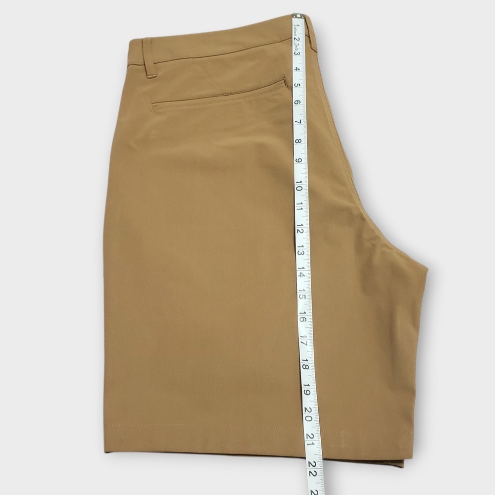 Vuori Mens Meta Short 8" V379 Camel Brown Performance Golf Chino Size 36 - Picture 10 of 10
